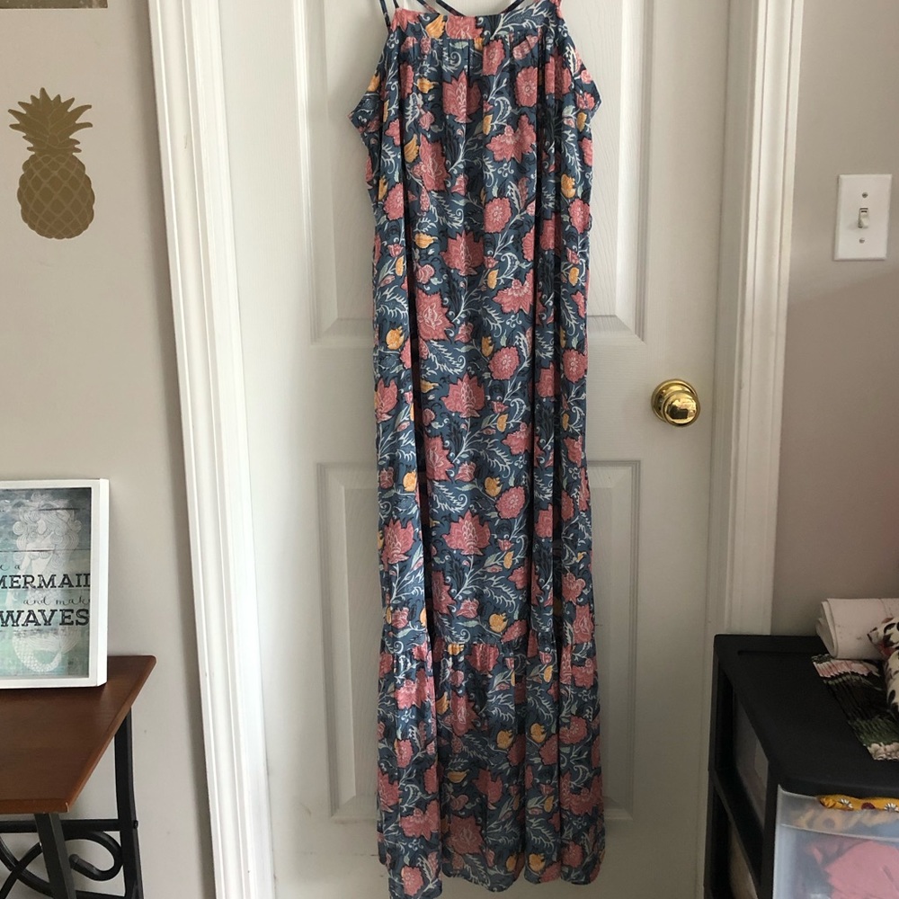 Ann Taylor LOFT Floral Maxi Dress w Tassel Straps - Picture 2 of 8